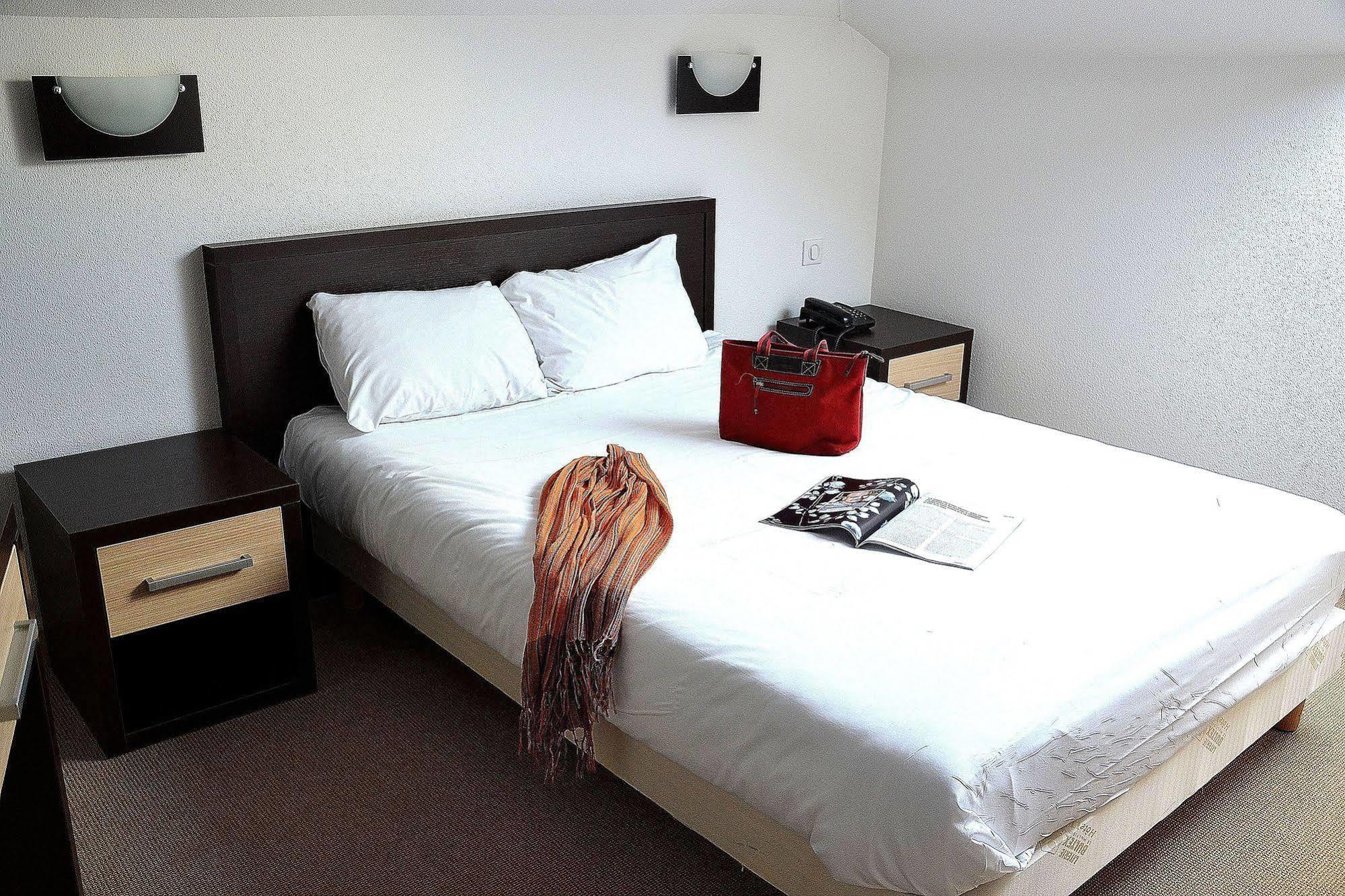 Hotel Les Benedictins Limoges Eksteriør bilde